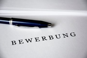 Mit DIN A4 zum Job: Der Bewerbungsflyer